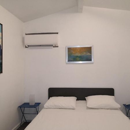 La Petite Maison De Lingling Mornas Kültér fotó